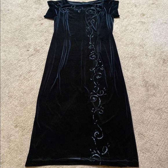Scott McClintock Dresses & Skirts - Elegant Y2K Black Velvet Size 14 Embellished Maxi Dress Dark Romance Goth Fall